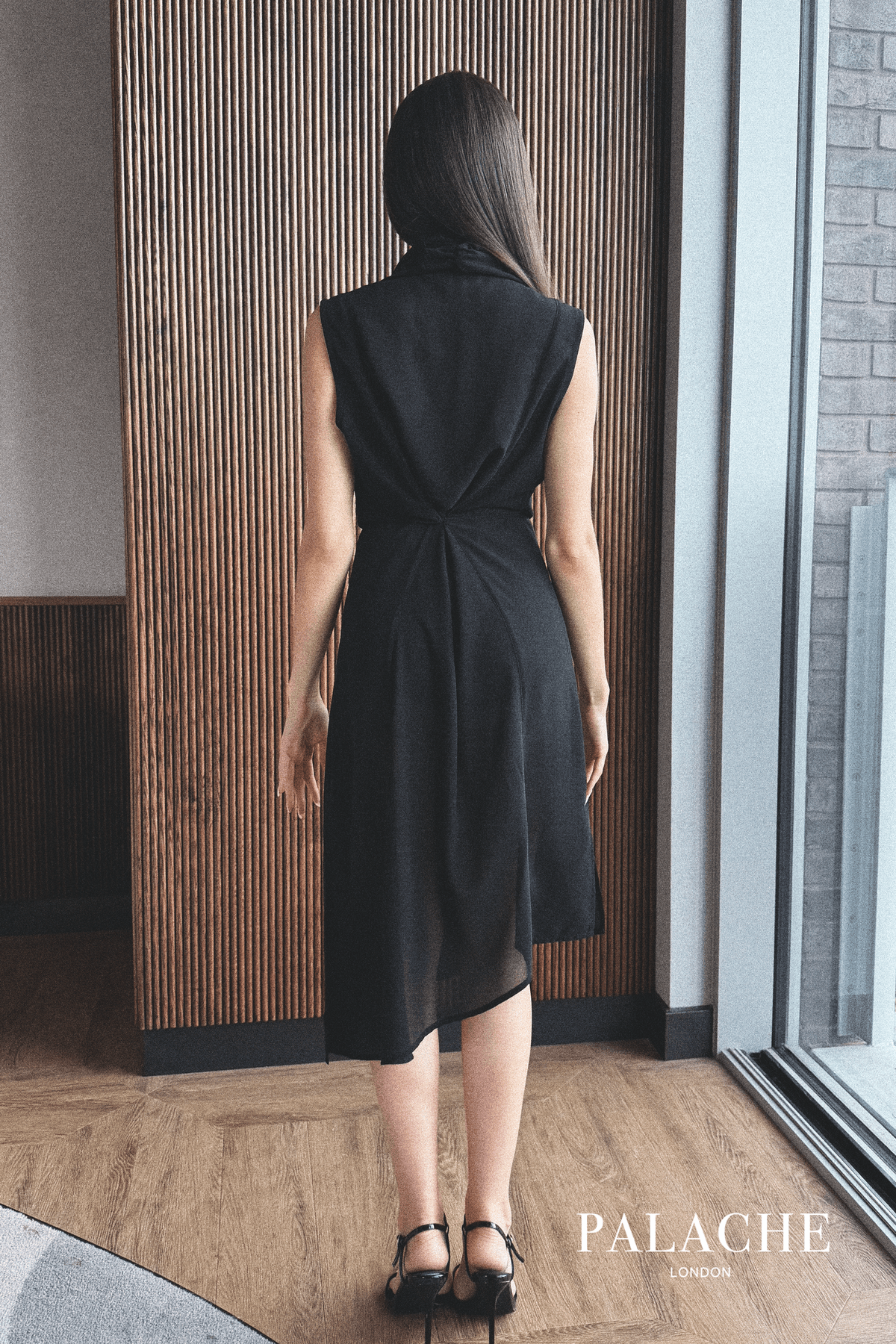 Gazelle Dress in Black