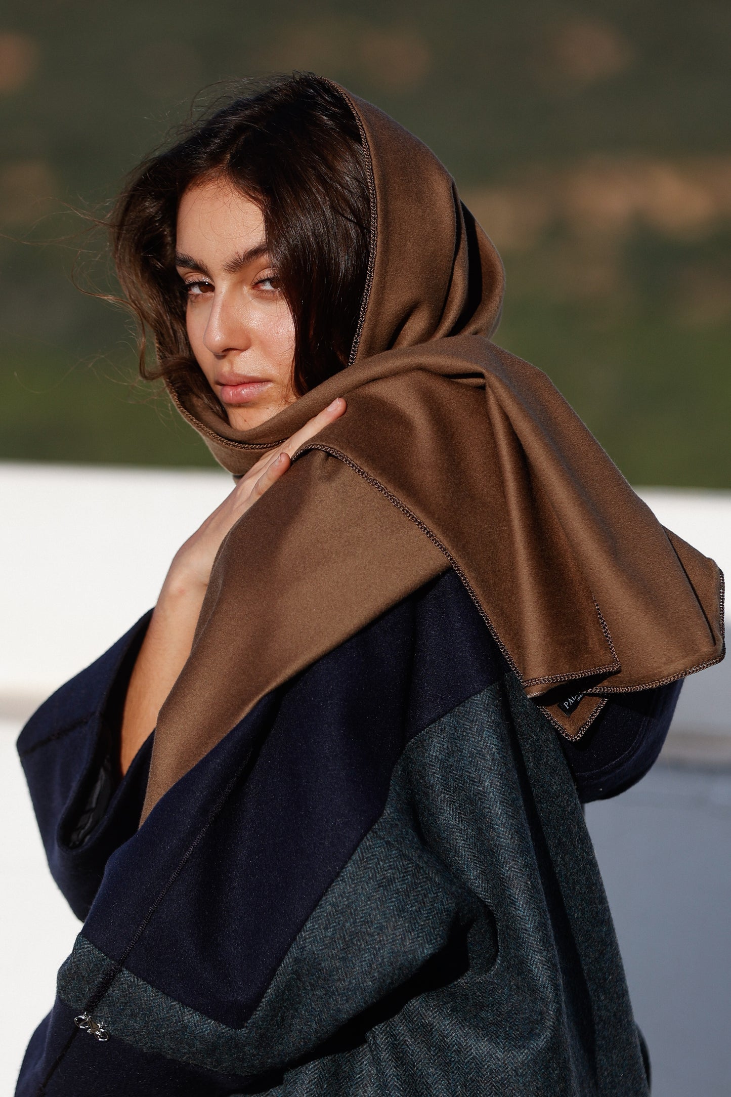 Dalia Scarf in Wood - Wool